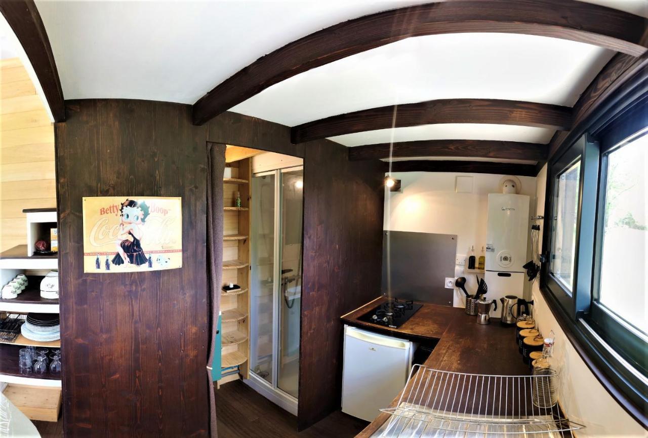 La Tiny House Terra Nostra Apartment Saint-Bazile ภายนอก รูปภาพ